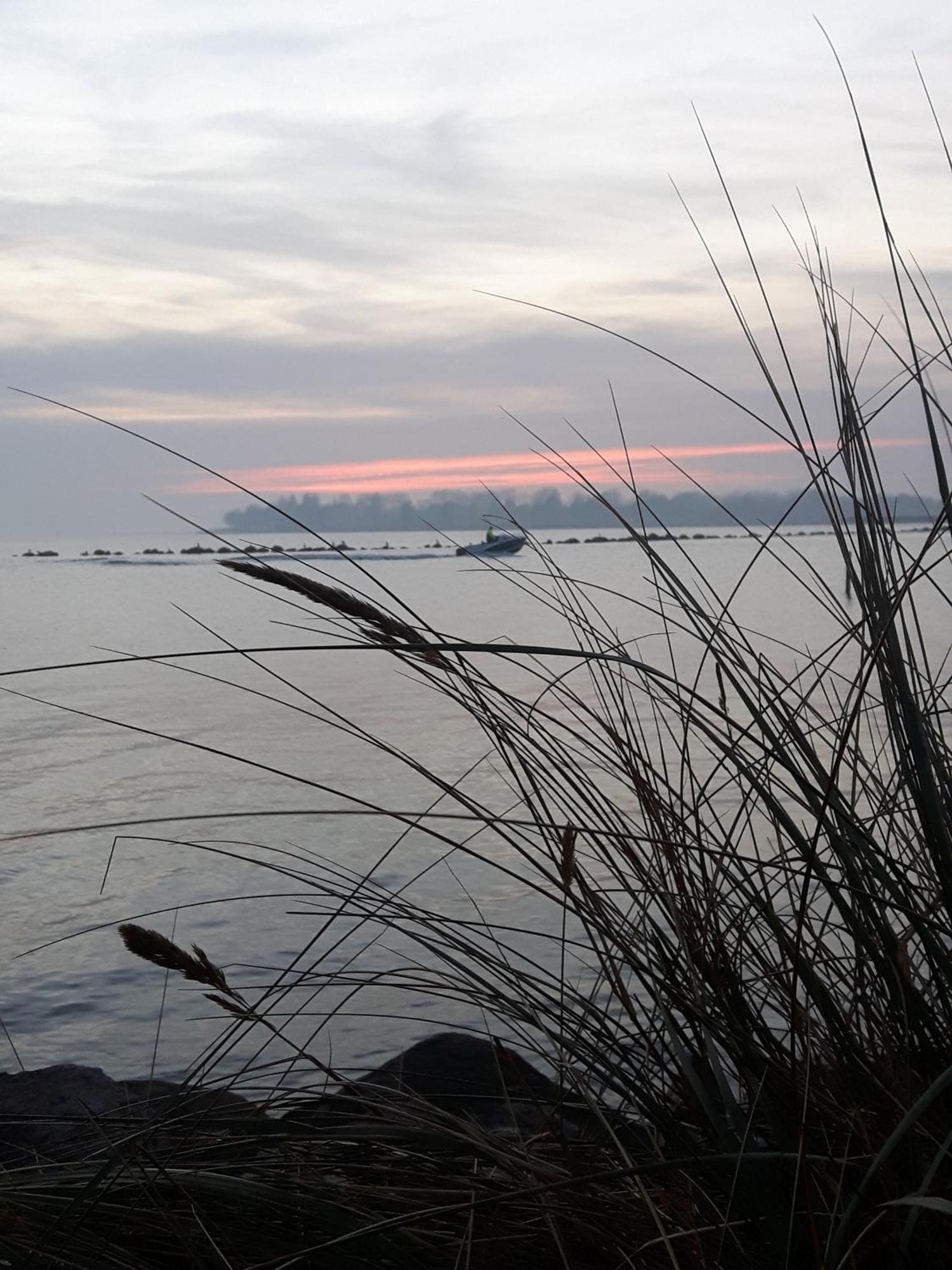 Genua - a28072 Apartment Burgtiefe auf Fehmarn Bagian luar foto